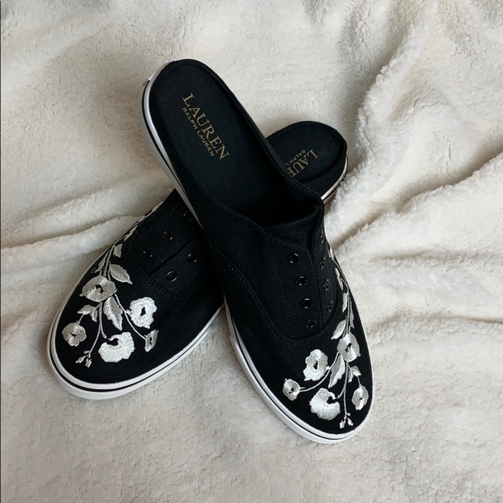 Ralph Lauren Jaida Ii Sneaker Black 9.5B NWOT
